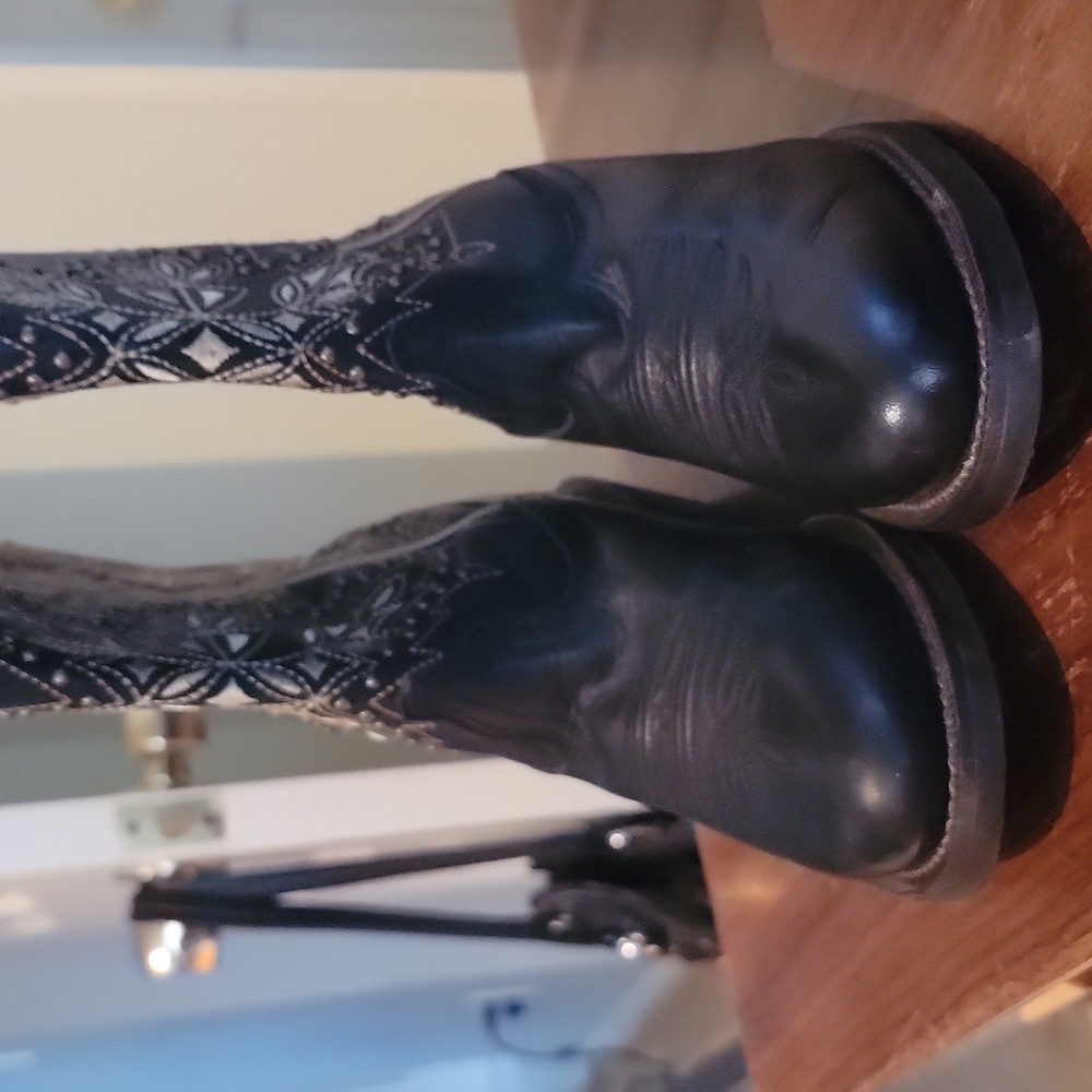 Laredo Embroidered And Studded Leather Cowboy Boo… - image 2